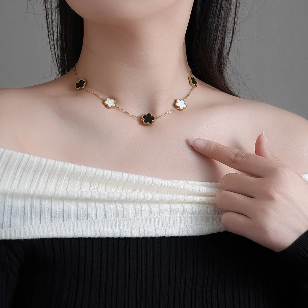 Five-Leaf Plum Blossom Necklace Woman Clover Elegant Pendant Charm Collarbone Chain Party Jewelry Gifts